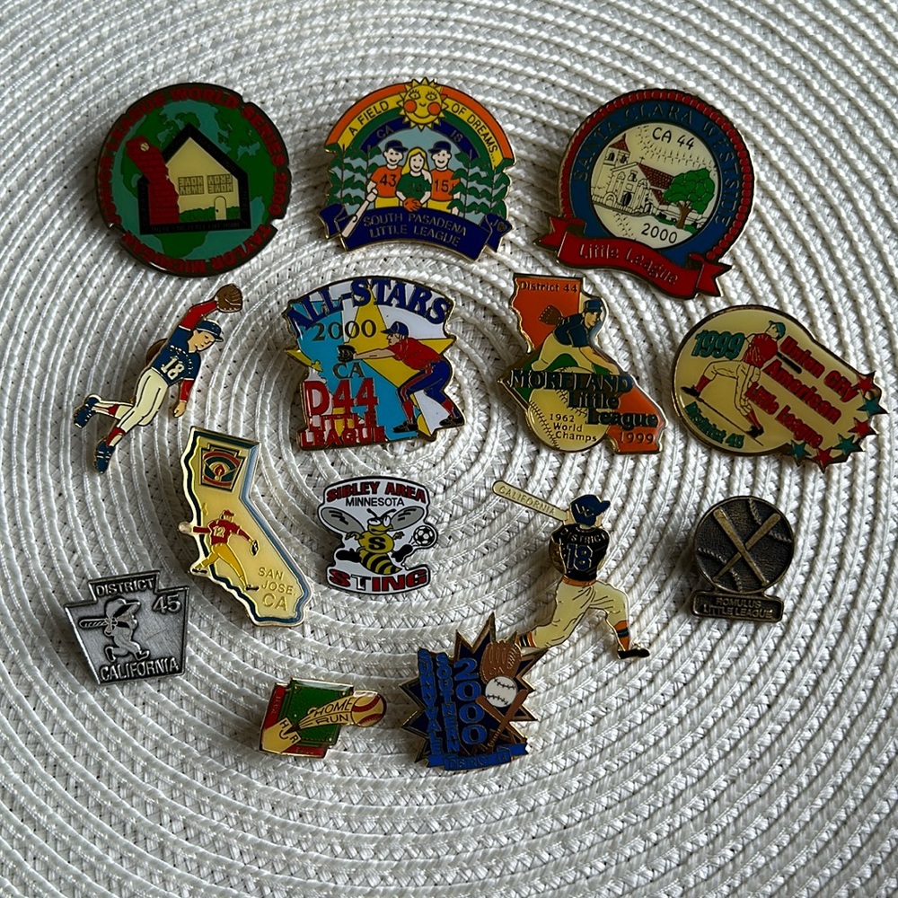 Little League Pin Set
